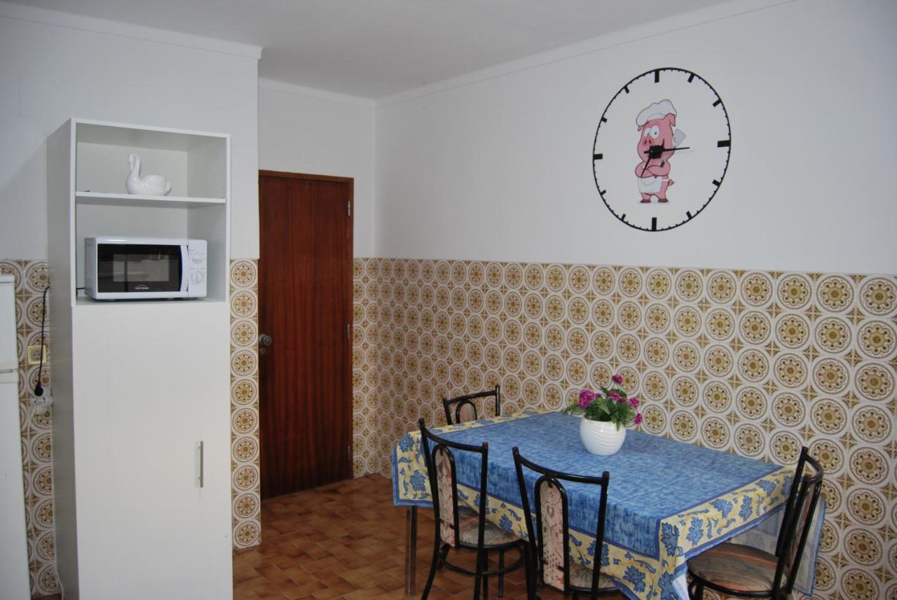 Apartamentos Mota Nazaré Extérieur photo